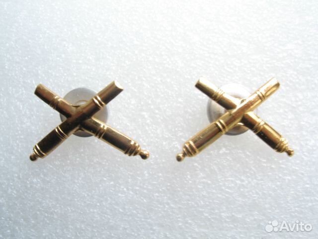 Эмблемы увеличенного размера артиллерии на погоны