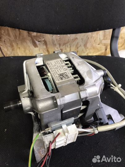 Двигататель стиральной машины
