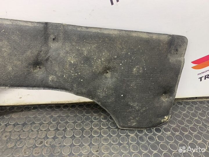 Шумоизоляция двигателя правая