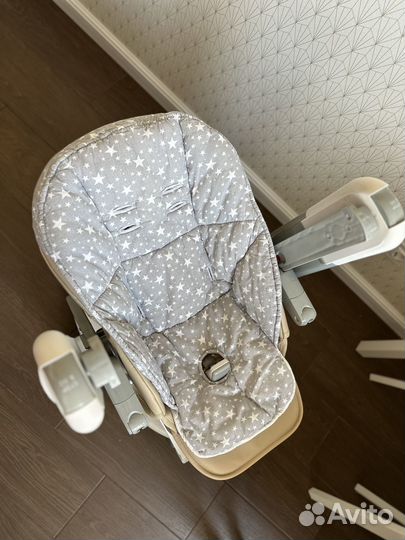 Стульчик-качель для кормления Tatamia Peg Perego