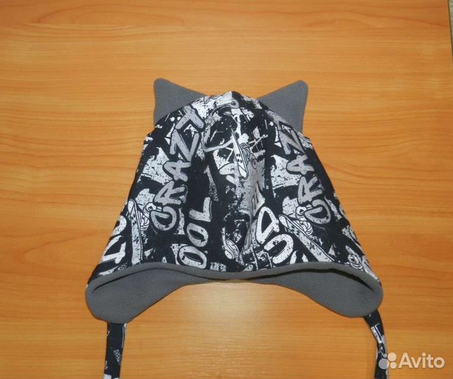 Шапка демисезонная, новая для мальчика 52-54