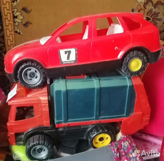 Машинки, пистолеты