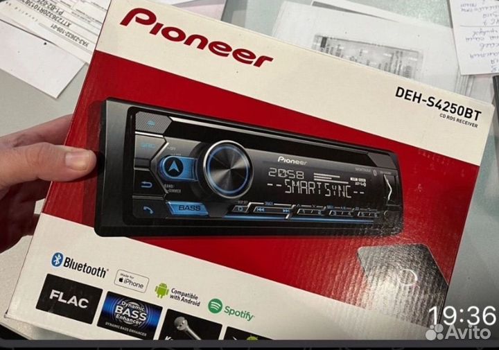 Pioneer DEH-S4250BT