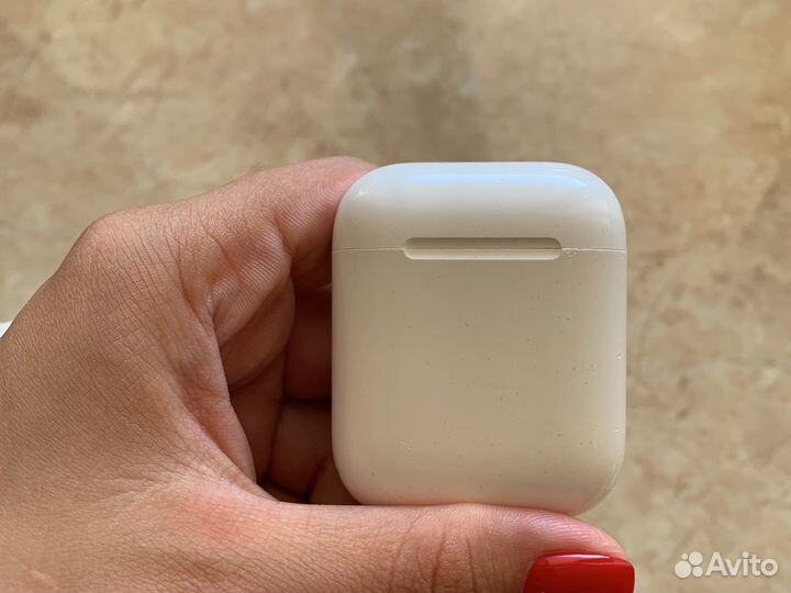 Air pods 2 (кейс + левый наушник)