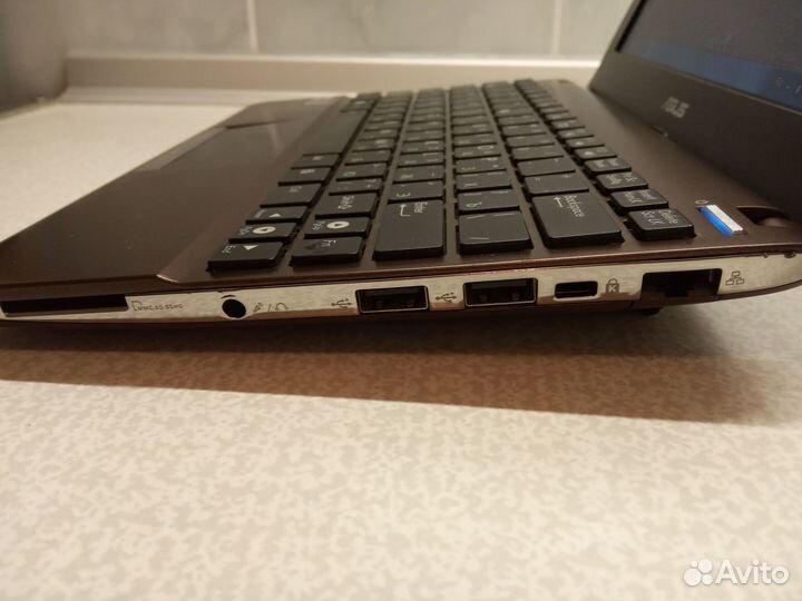 Нетбук asus eee pc 1025с