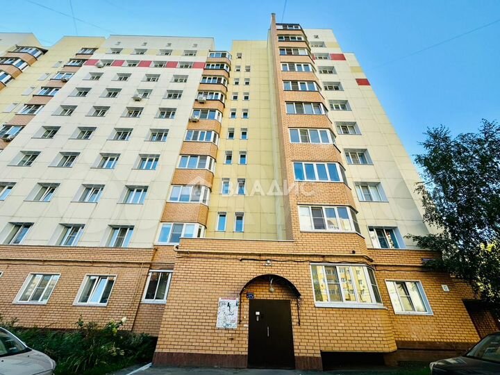 3-к. квартира, 73 м², 4/10 эт.