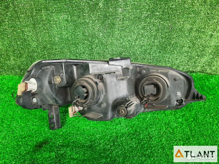 Фара передняя левая honda HR-V