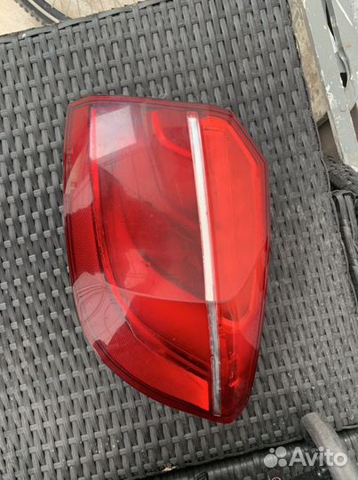 Задний правый фонарь в крыло BMW X6 f16