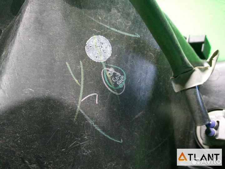 Фара правая nissan bluebird