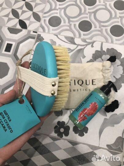 Щетка для сухого массажа