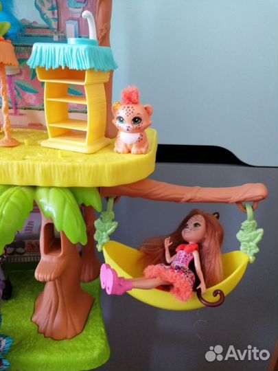 Домик энчантималс кафе в джунглях