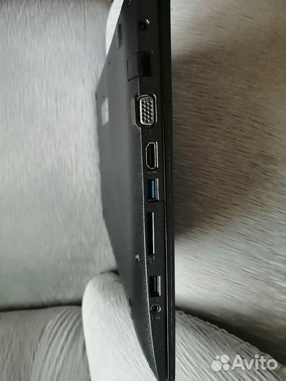 Продается ноутбук Asus SSD 500 gB озу 8 gB