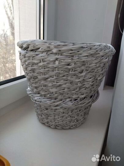 Кашпо из ротанга