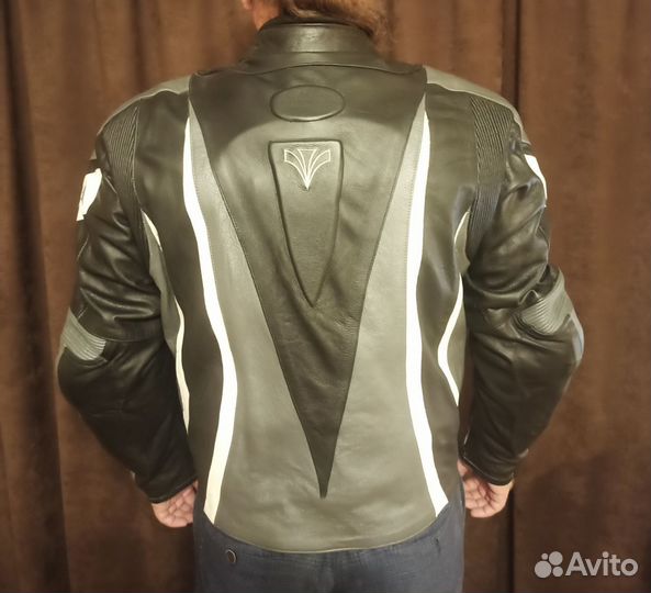 Мото куртка