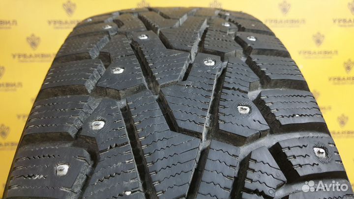 Pirelli Ice Zero 215/55 R17