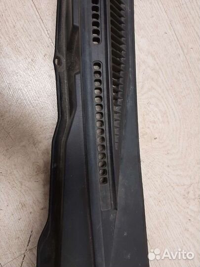 Жабо часть левая Suzuki Grand Vitara 7732165J0