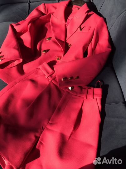 Костюм Valentino оригинал