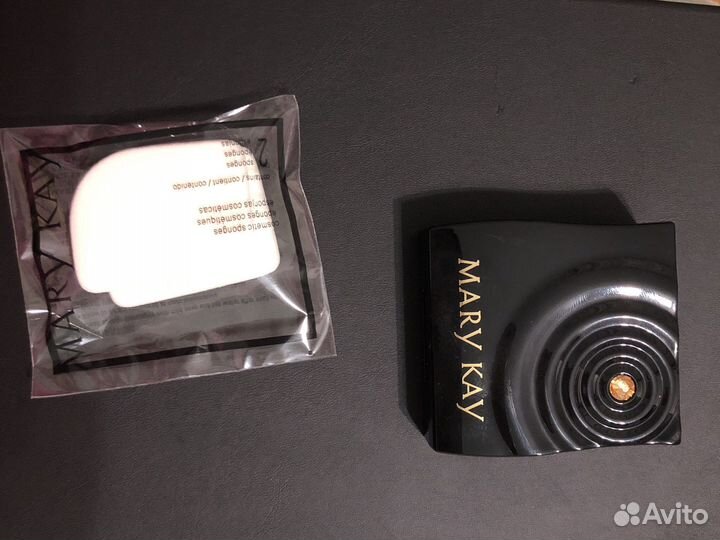 Футляр для пудры Mary kay