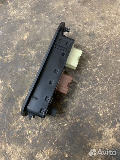 Блок стеклоподъемников LADA Xray 2017