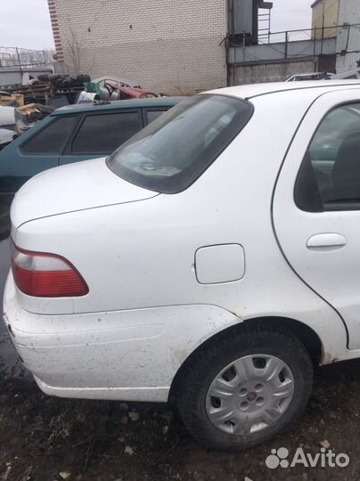 Заднее правое левое крыло фиат альбеа