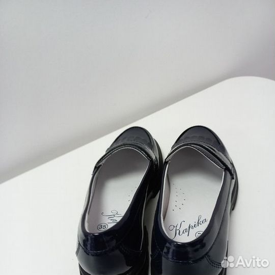 Ботинки зимние для девочки. Размер 35,34,33,32,31