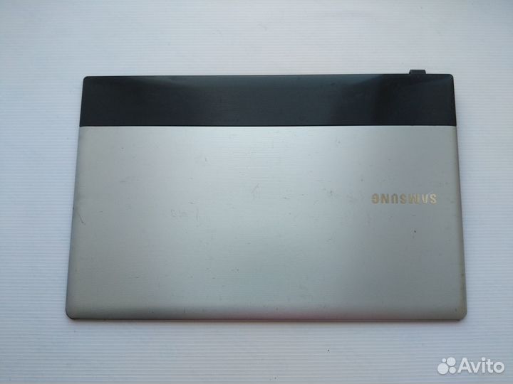 Крышка матрицы Samsung NP305E5A