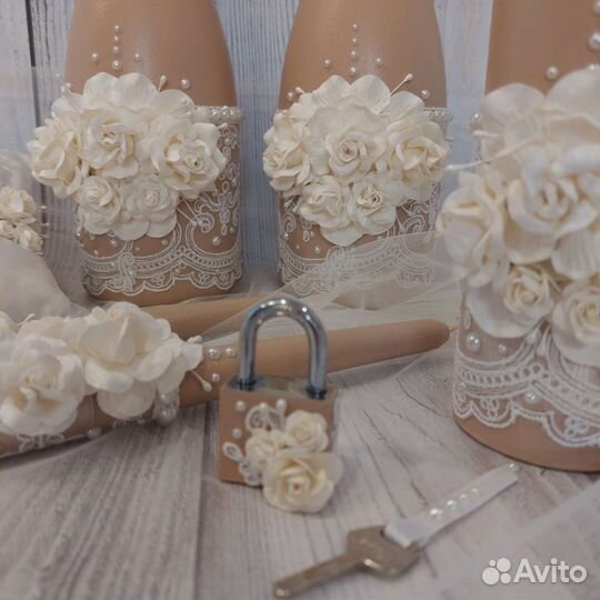 Свадебные наборы,аксессуары, свечи,бокалы и др