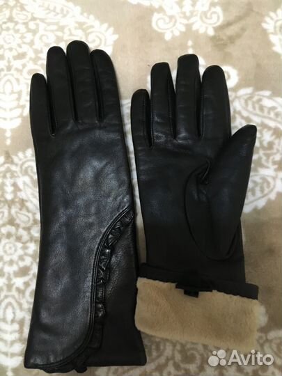Перчатки женские кожаные новые