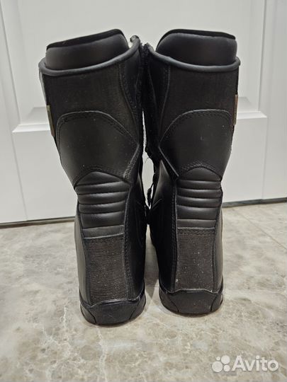 Мотоботы женские