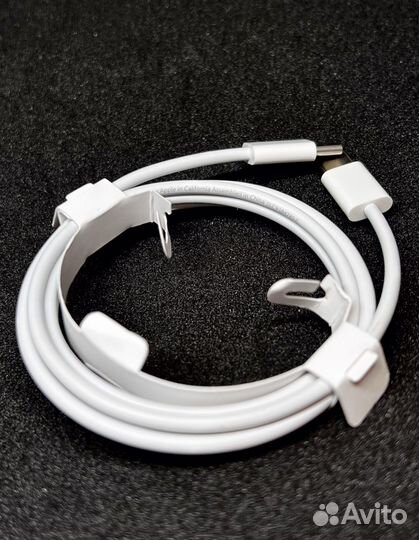 Кабель для зарядки Apple USB-C/USB-C новый