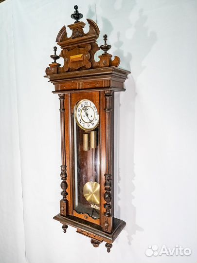 Антикварные настенные часы 1850-х гг