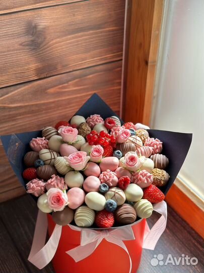 Букет из клубники в шоколаде