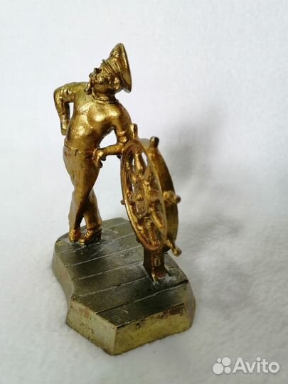 Статуэтка Капитан у штурвала. Бронза,силумин. СССР