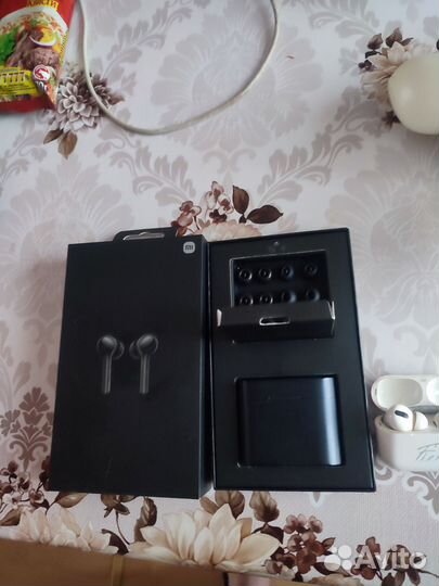 Беспроводные наушники xiaomi и fiero eclipse