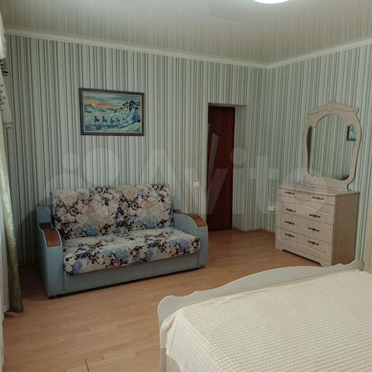 Дом 53 м² на участке 1 сот.