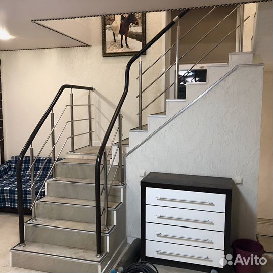 Перила из нержавейки для дома и дачи