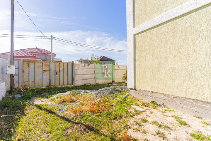 Дом 260 м² на участке 8 сот.