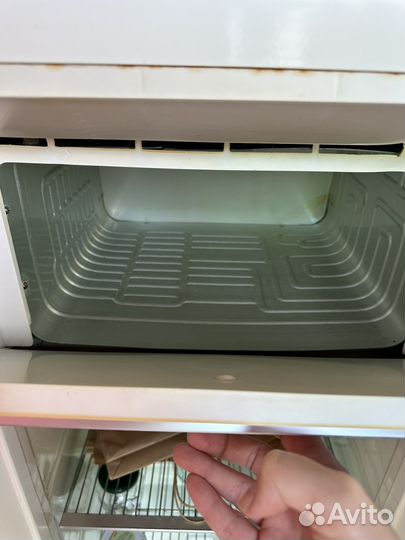 Холодильник бу ЗИЛ