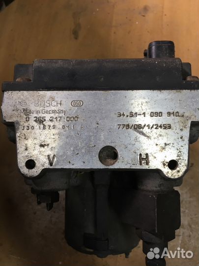 Блок ABS BMW E38 E39 0265217000