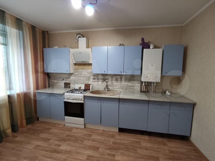 3-к. квартира, 81 м², 3/7 эт.