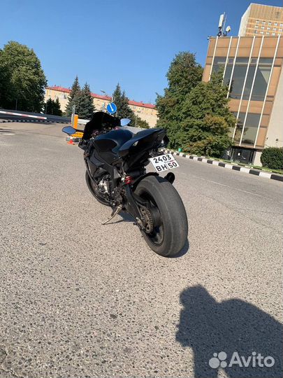 Yamaha YZF-R1 2015