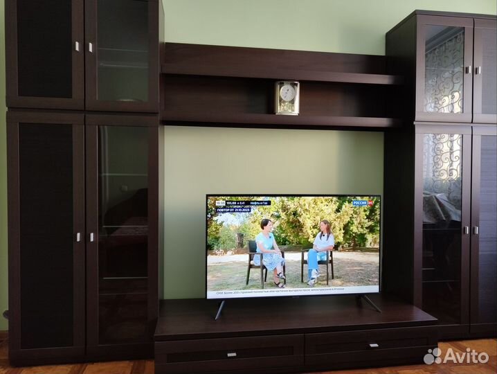 Стенка в гостиную бу