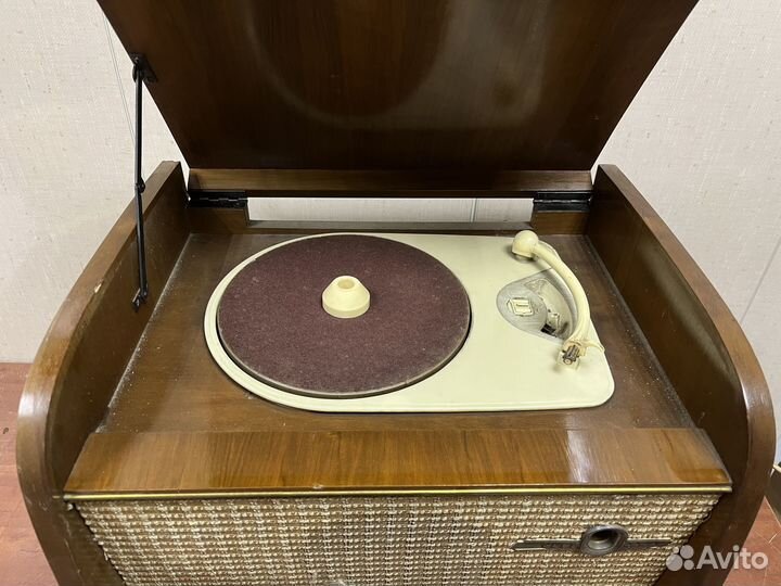 Ламповый приёмник SNR Constellation. 181