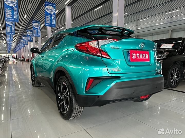 Toyota C-HR 2.0 CVT, 2020, 30 000 км