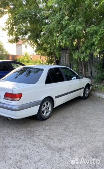 Toyota Carina 1.5 AT, 1997, 298 000 км