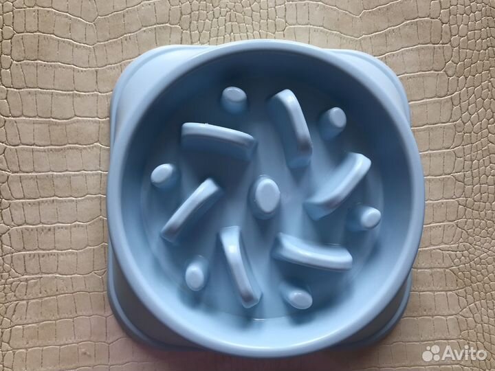 Миска для медленного поедания