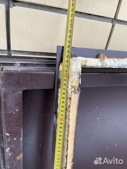 Дверь уличная бу