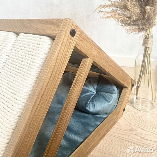 Когтеточка. Домик для кошки