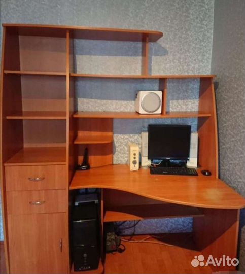 Компьютерный стол бу