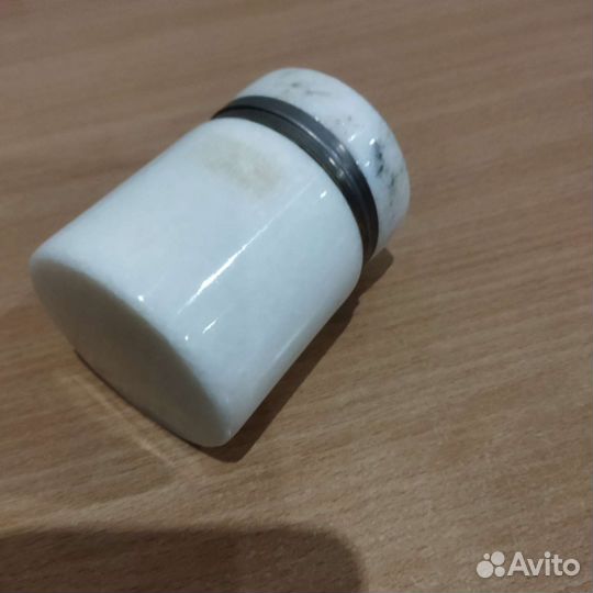 Стаканчик, шкатулка из камня